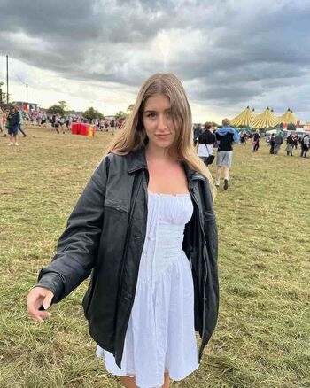 zoe_rhode