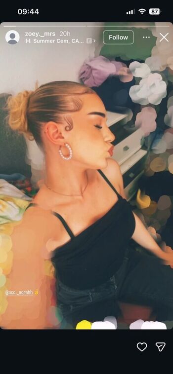 Zoey._mrs