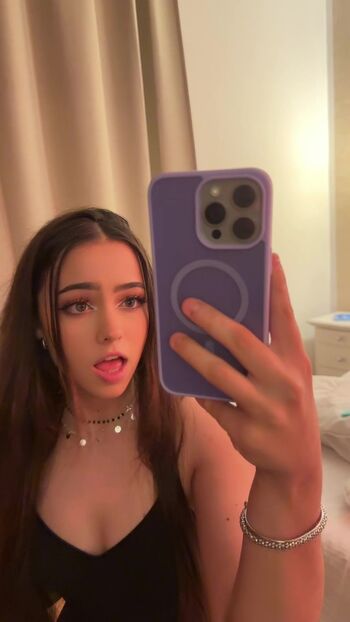 zoeyisovip