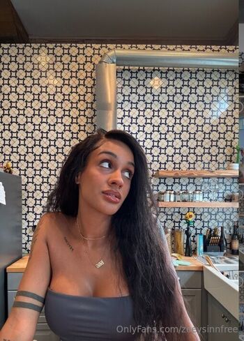 zoeysinnfree