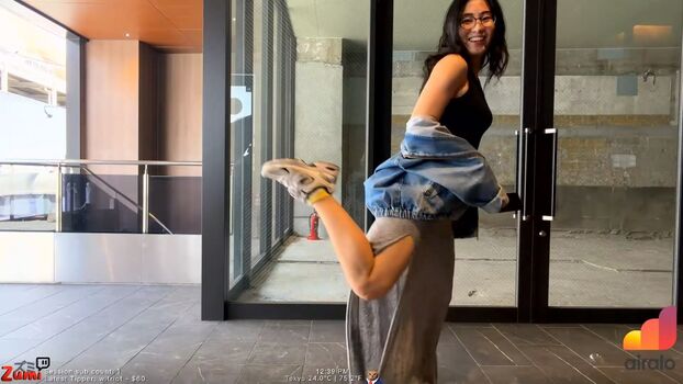 Full leaked Zumi page private onlyfans photo